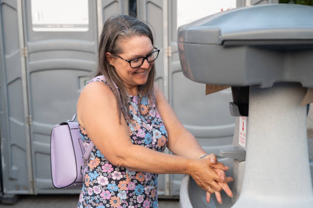 Best High-end porta potty rental  in Vicksburg, MI